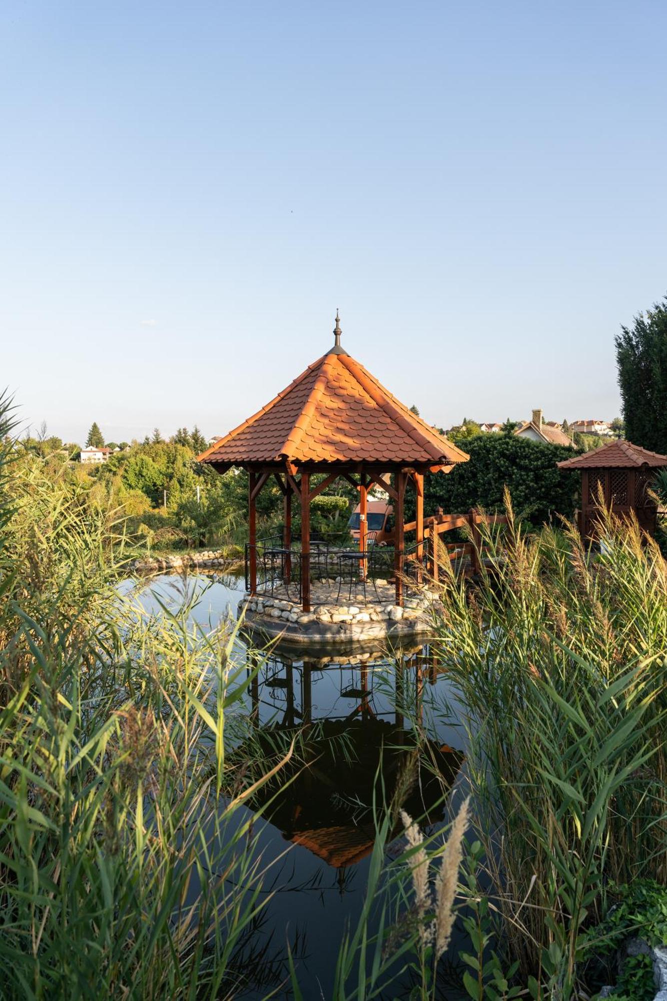 Villa Garden Zalaegerszeg Eksteriør bilde